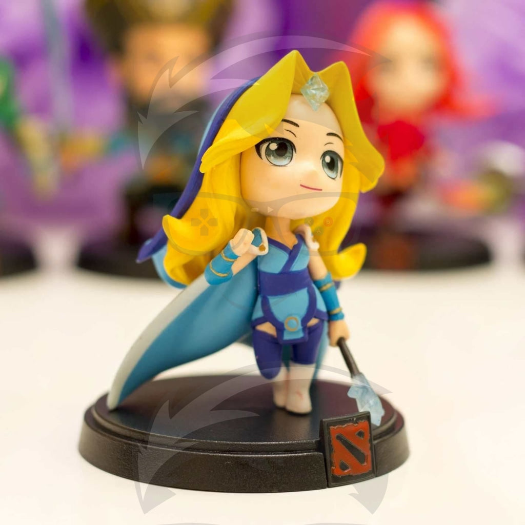 Dota 2 - Crystal Maiden Figure Dota 2 - Crystal Maiden Figure
